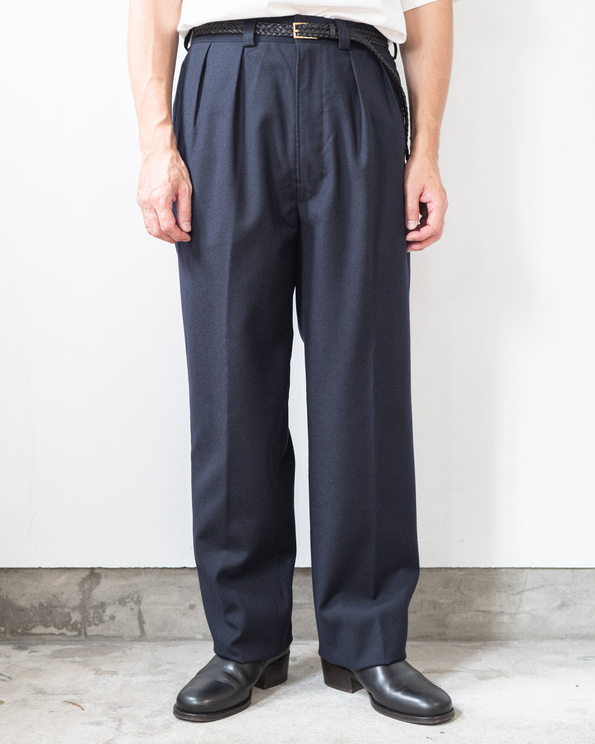 NICOLAS FULL CUT TROUSERS IN ROVER WOOL TWILL