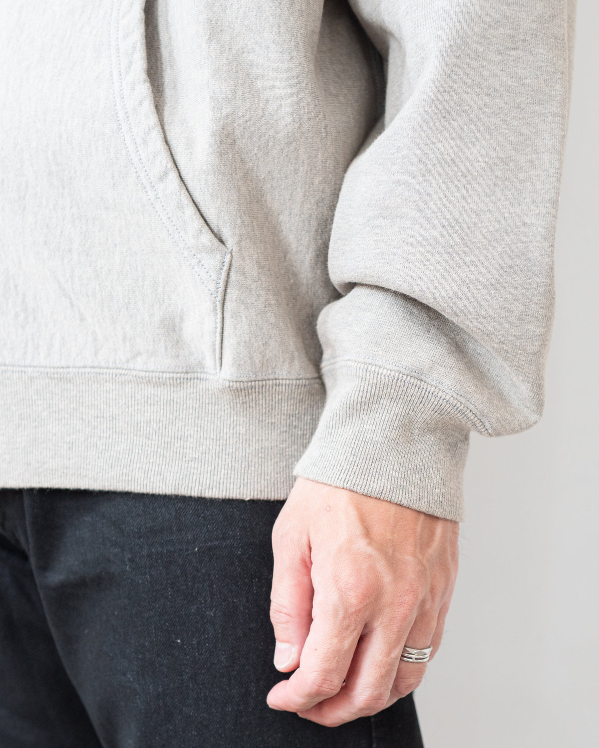 ESSENTIAL ZIP SWEAT PARKA