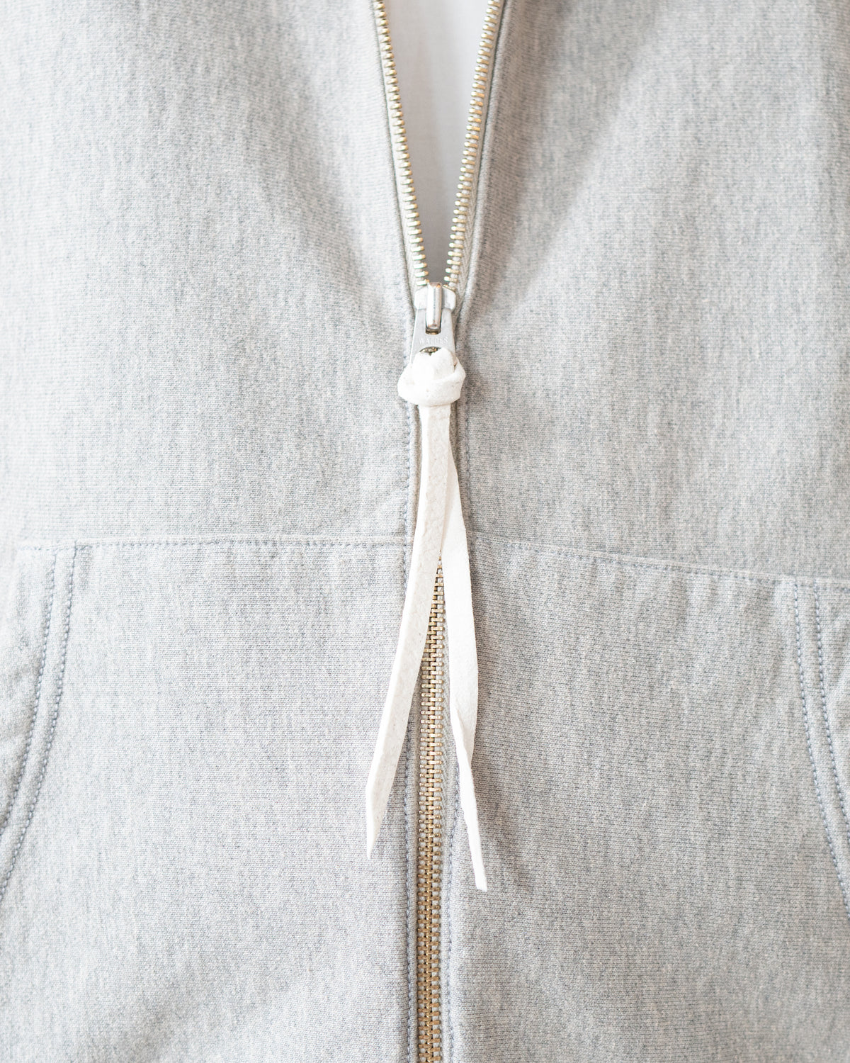 ESSENTIAL ZIP SWEAT PARKA