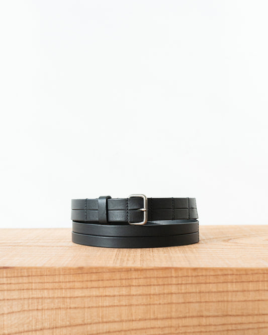 SEYA x ISAAC REINA CHASEN BELT / OIL LEATHER