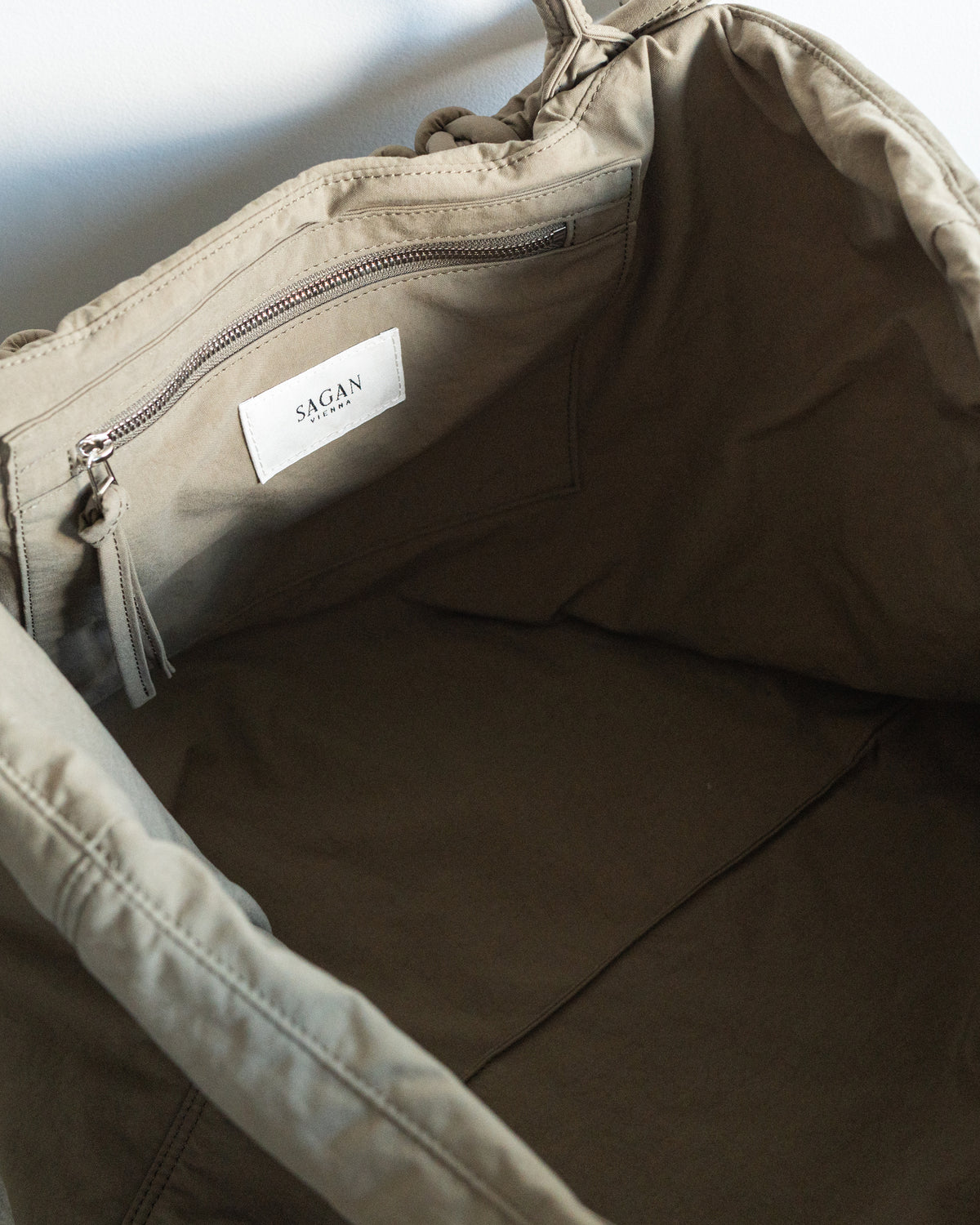 PAZAR TOTE XL PLANT DYED NYLON