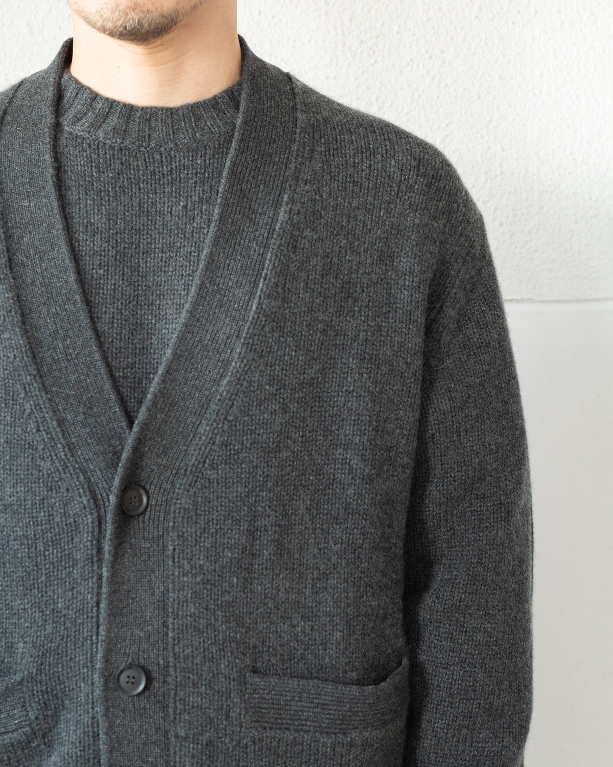 LOW GAUGE CARDIGAN IN BABY CASHMERE