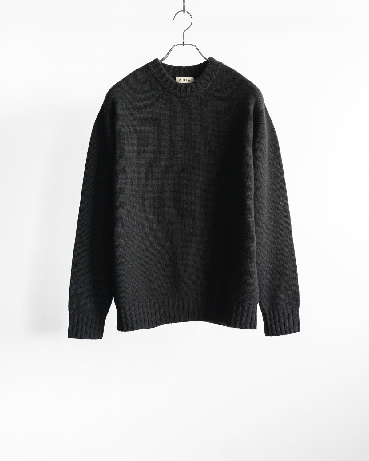 CREWNECK SWEATER IN BABY CASHMERE
