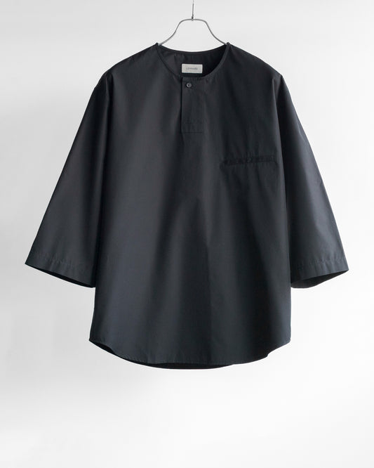 SHORT SLEEVE HENLEY TOP