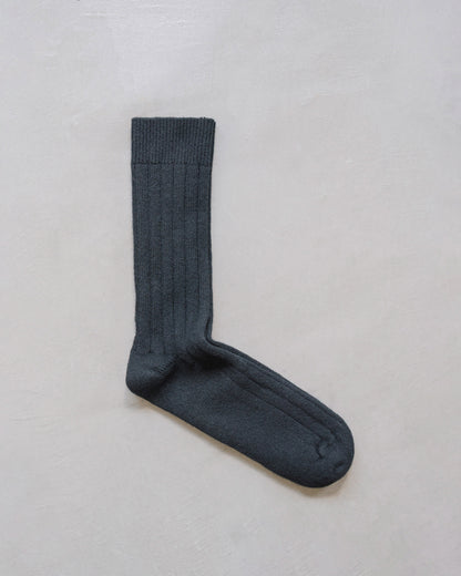 CASHMERE BED SOCKS