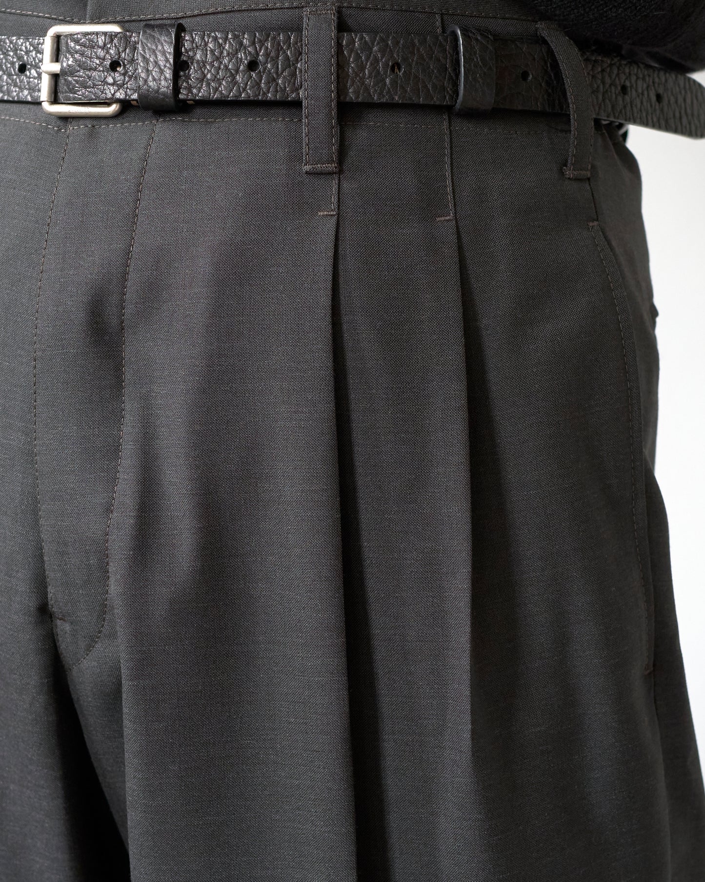 PLEATED PANTS