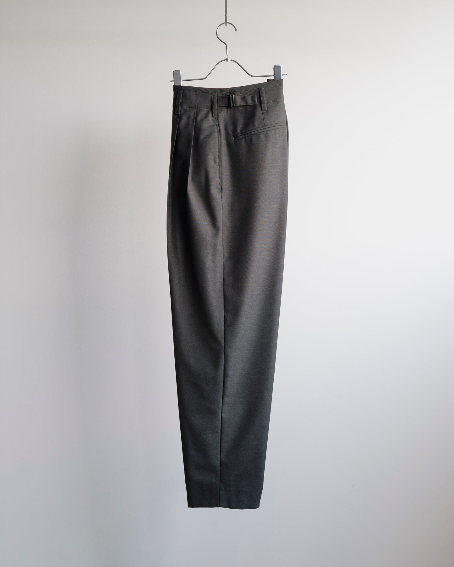 PLEATED PANTS