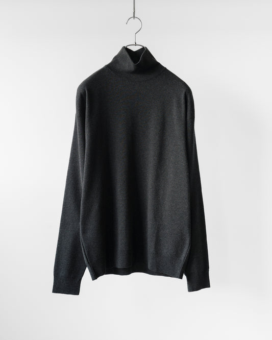 HIGH NECK SWEATER