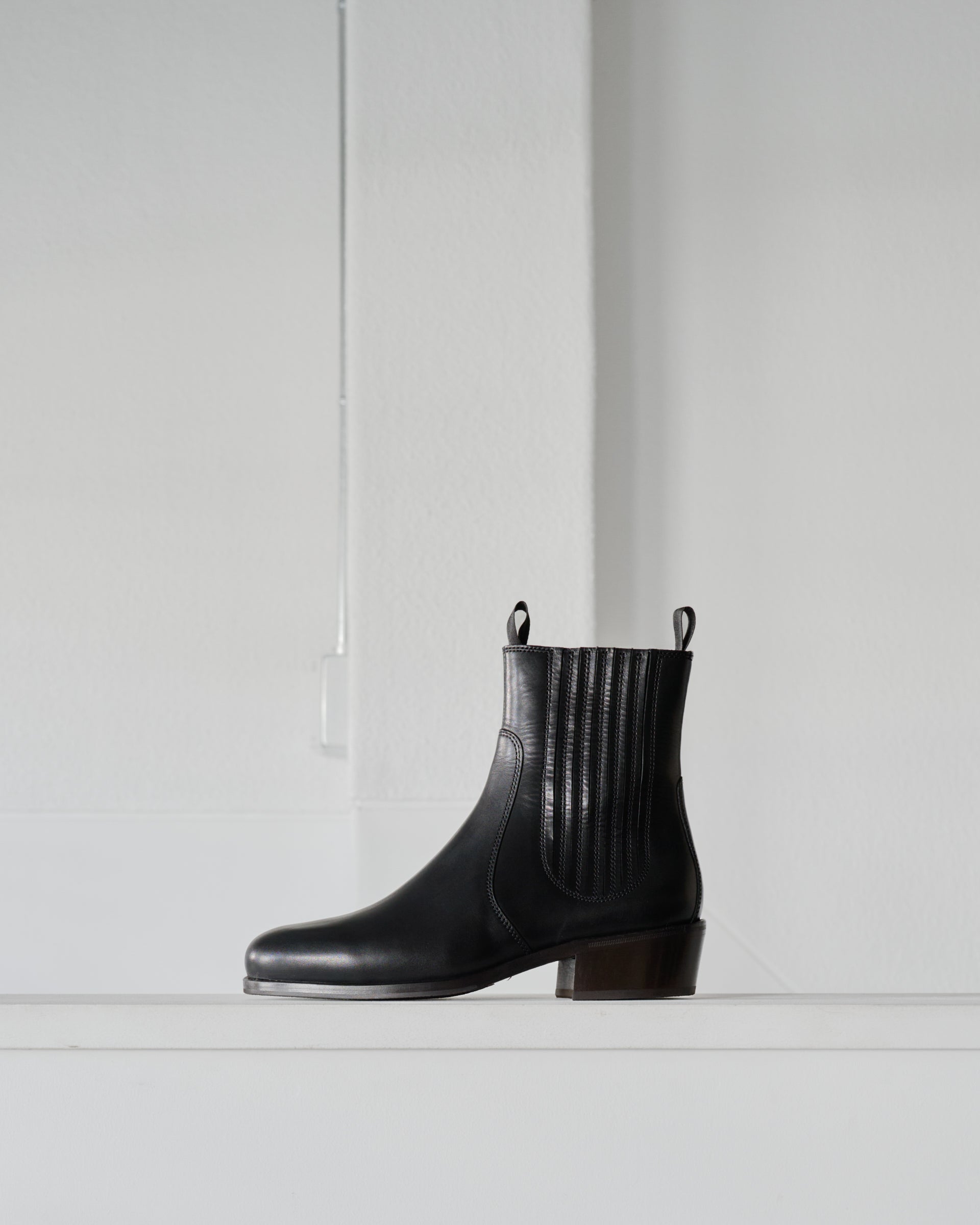 CHELSEA BOOTS – STORE N