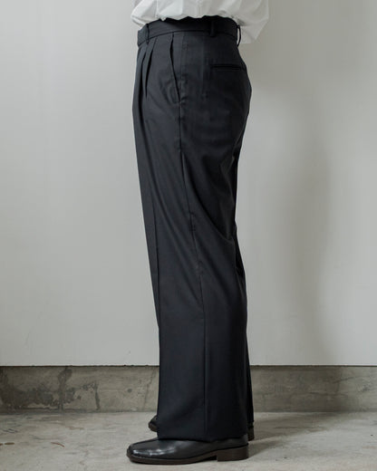 TRAVEL PANTS