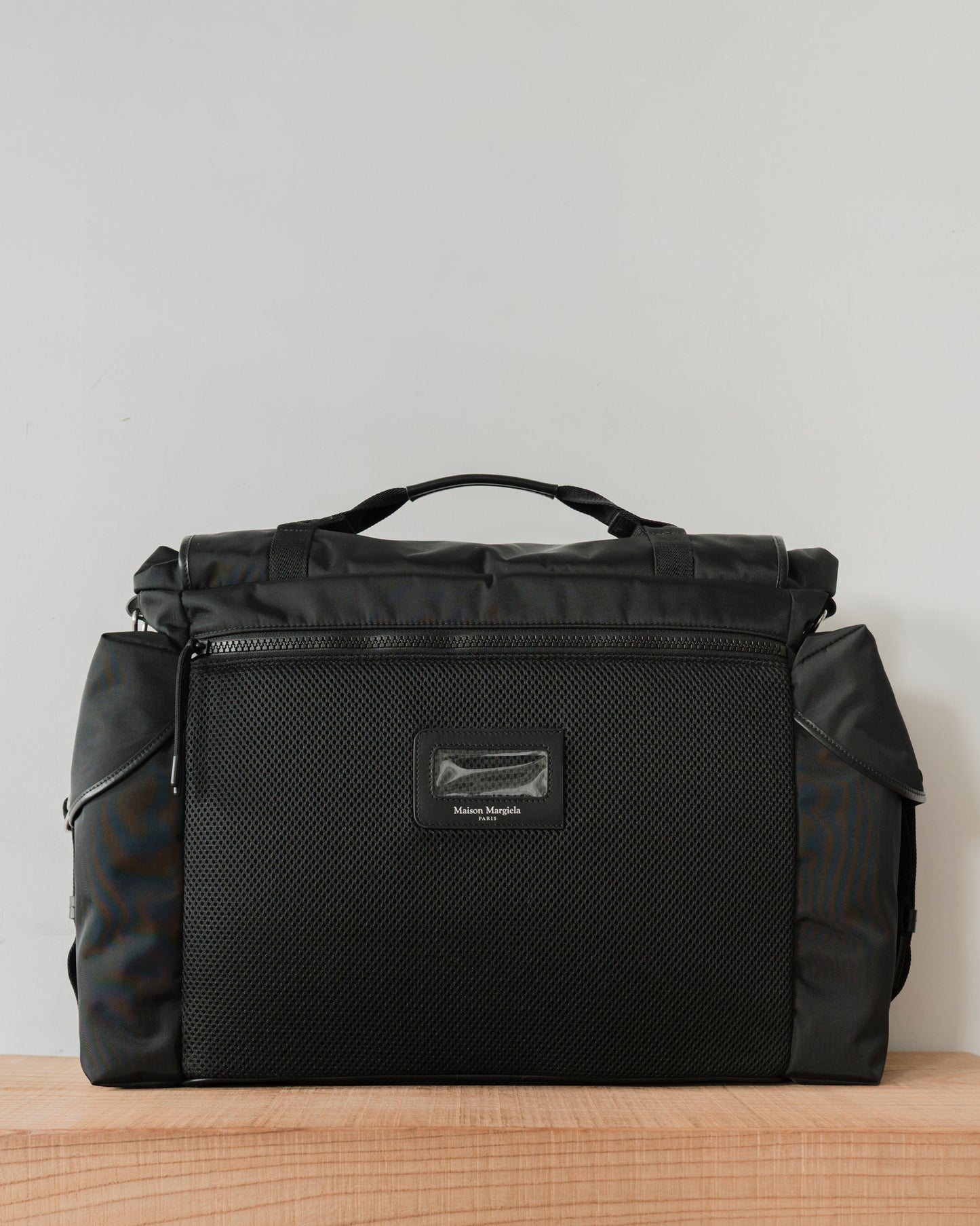 HIGH TECH MESSENGER BAG