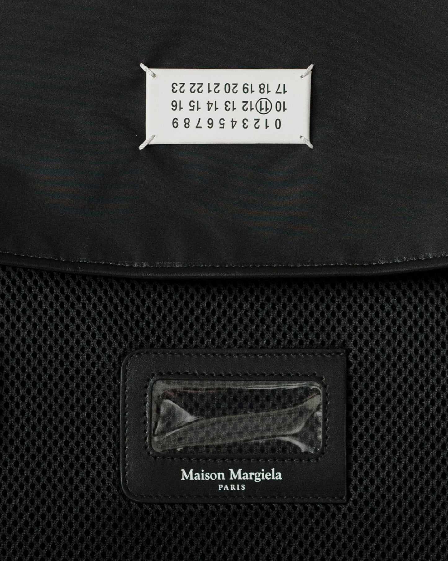 HIGH TECH MESSENGER BAG