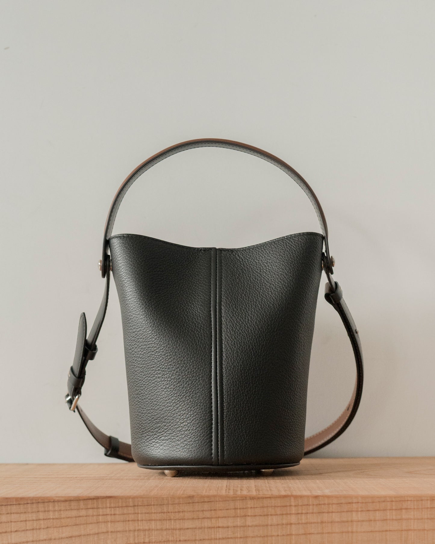 DRESS-AGE SHOULDER BAG