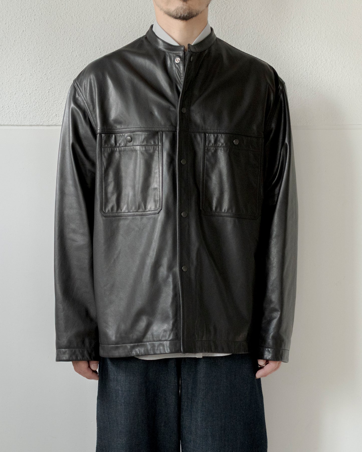 LEATHER COLLARSTAND OVERSHIRT