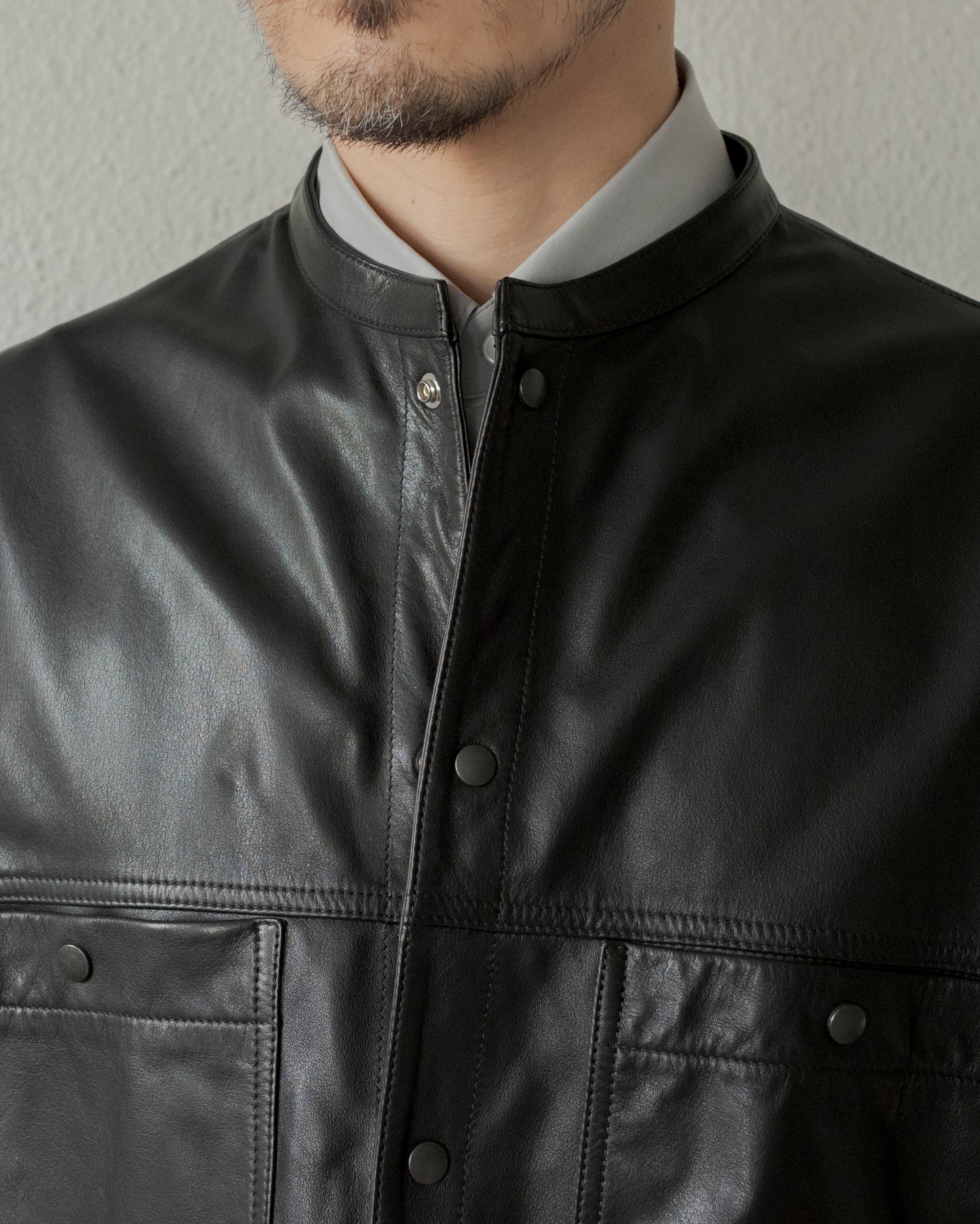 LEATHER COLLARSTAND OVERSHIRT