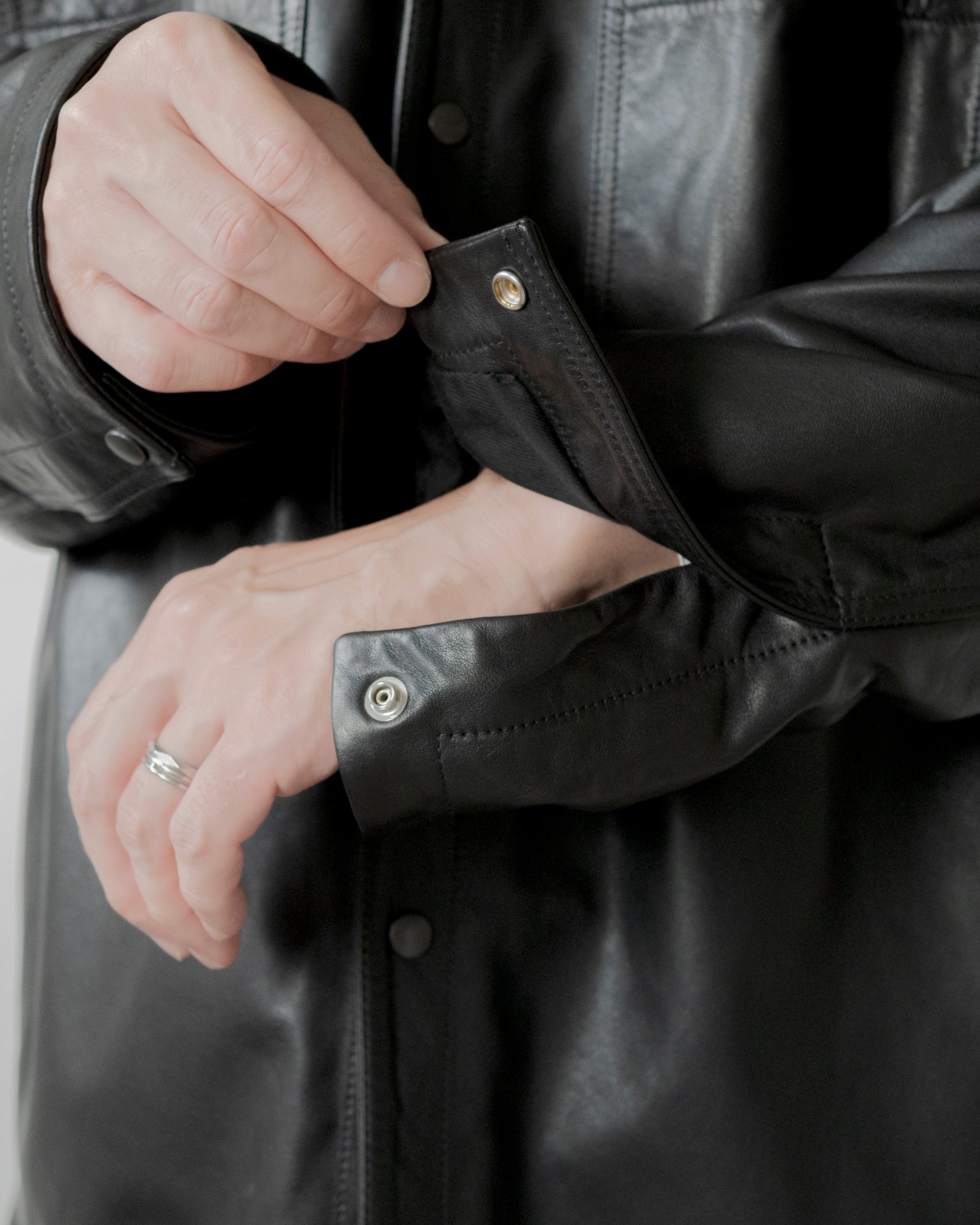 LEATHER COLLARSTAND OVERSHIRT – STORE N