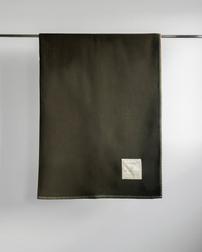 WOOL HERRINGBONE DUFFLE BLANKET