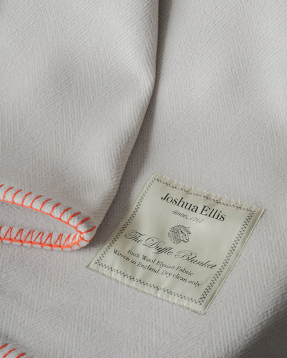 WOOL HERRINGBONE DUFFLE BLANKET