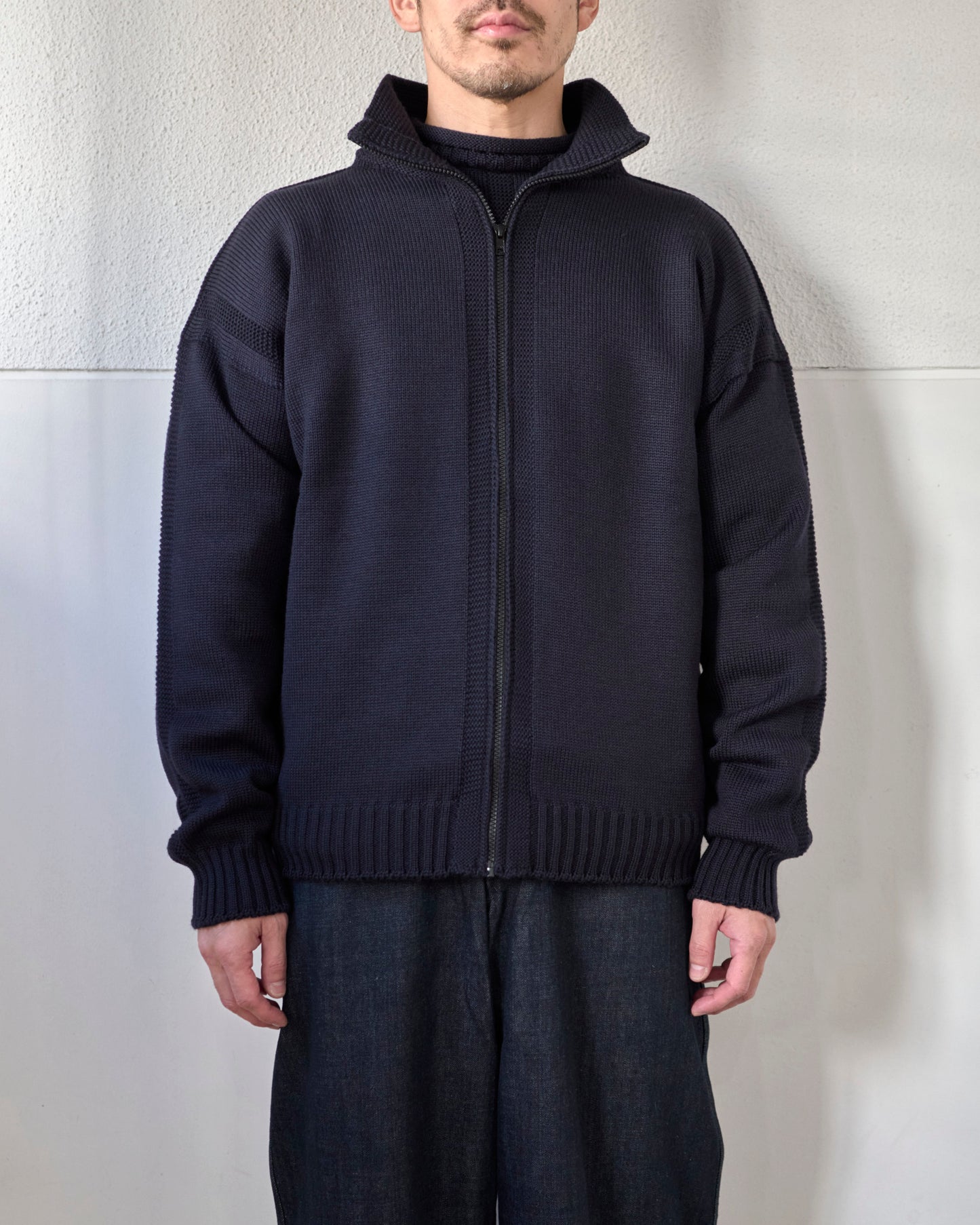 MERINO WOOL ZIP UP JUMPER