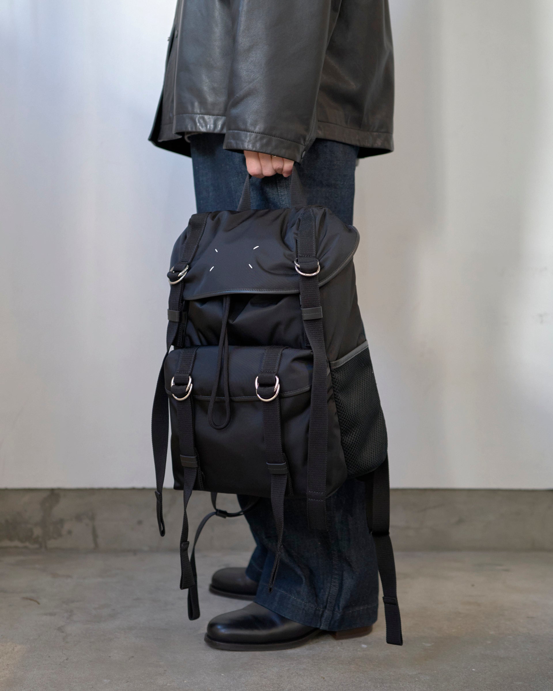 HIGH TECH MEDIUM BACKPACK – STORE N