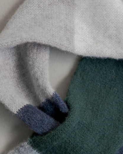 RAMBLING BRUSHED WOOL SCARF