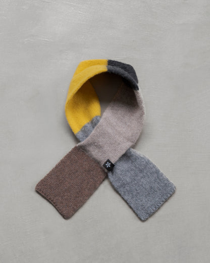 RAMBLING BRUSHED WOOL SCARF