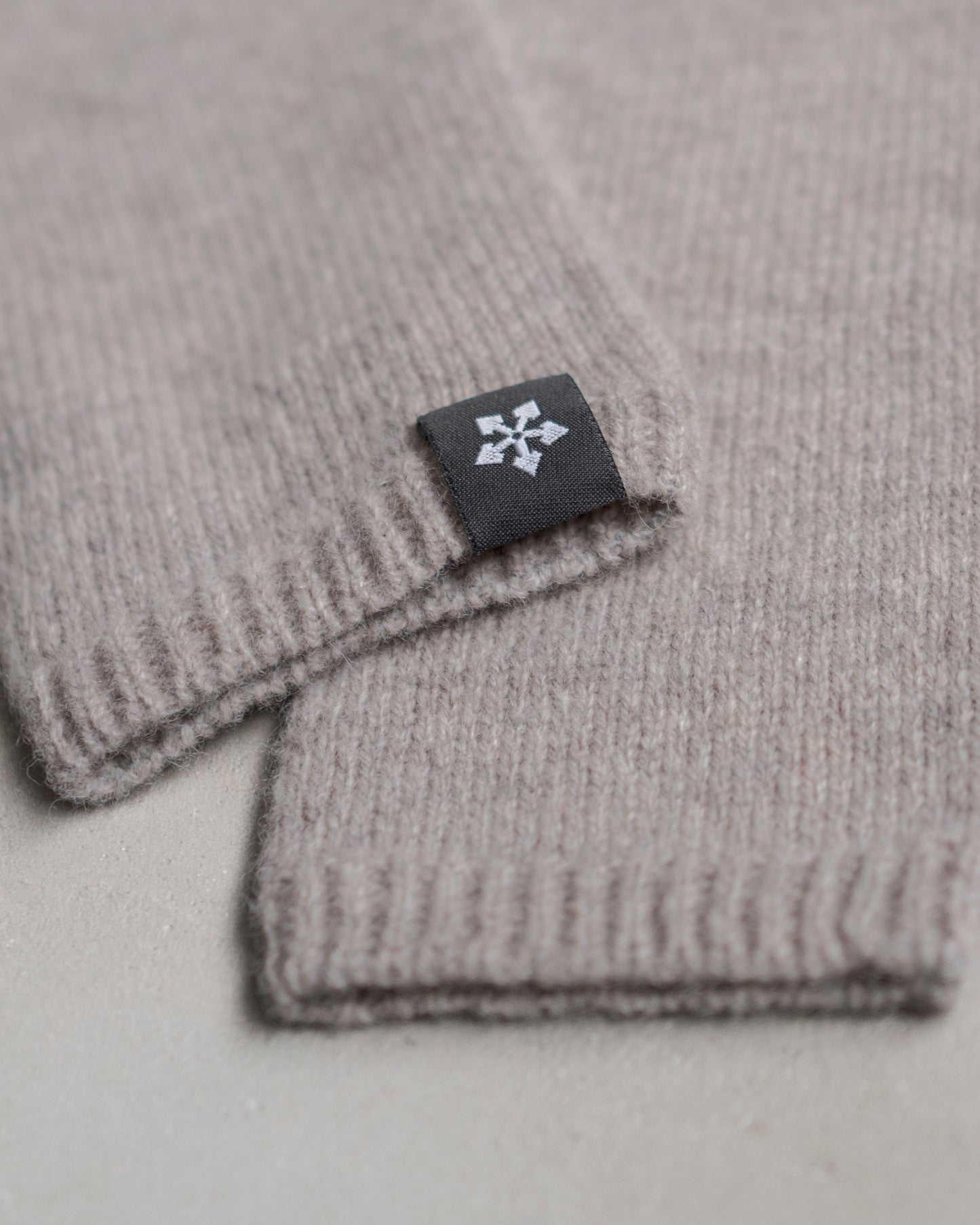 RAMBLING WOOL GLOVES